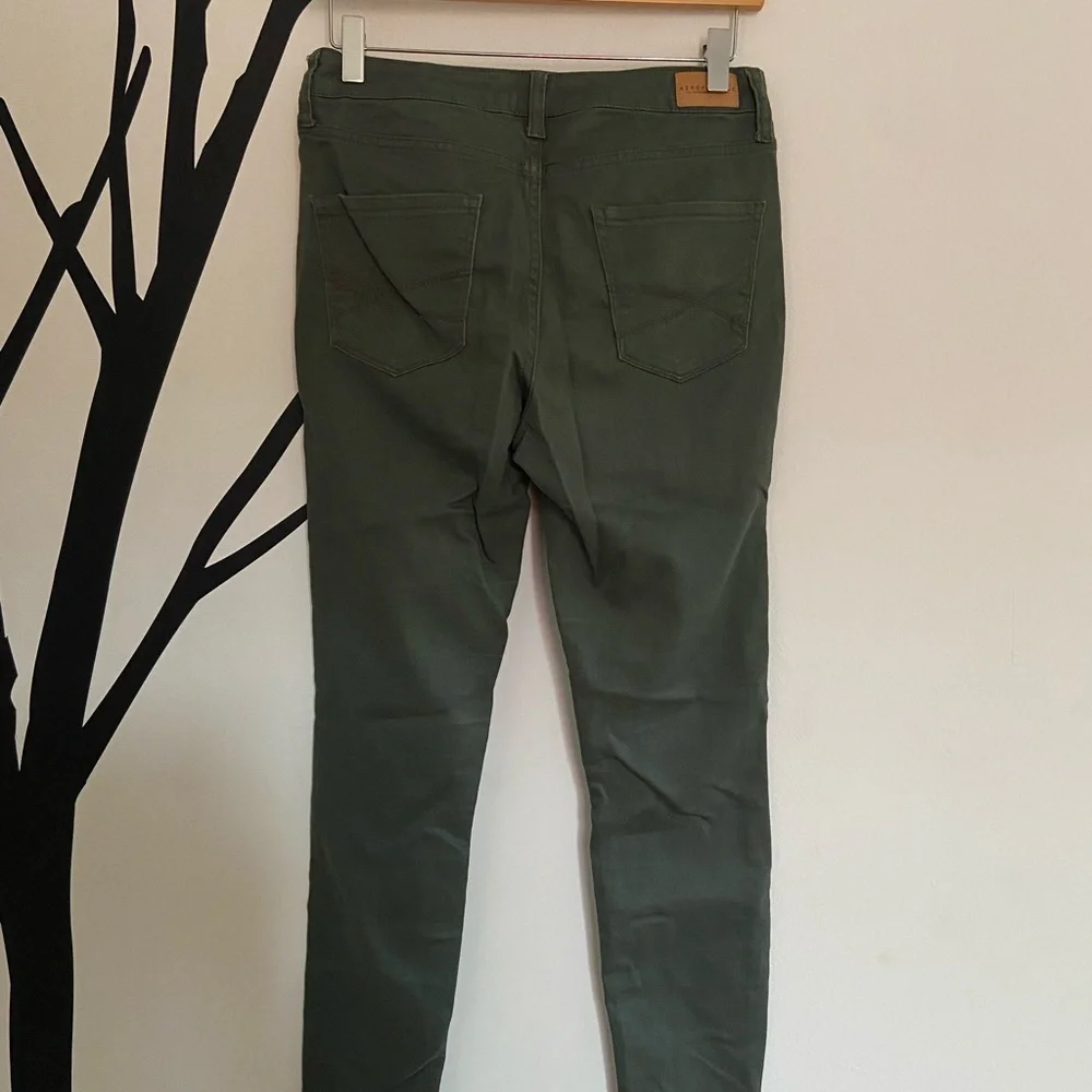 Army green Aeropostale jeggings